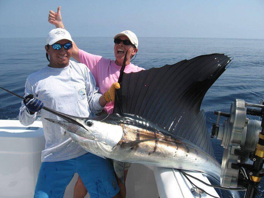 offshore fishing tamarindo